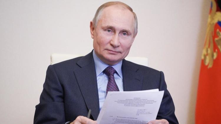 Vladimir Poutine aura 84 ans en 2036.