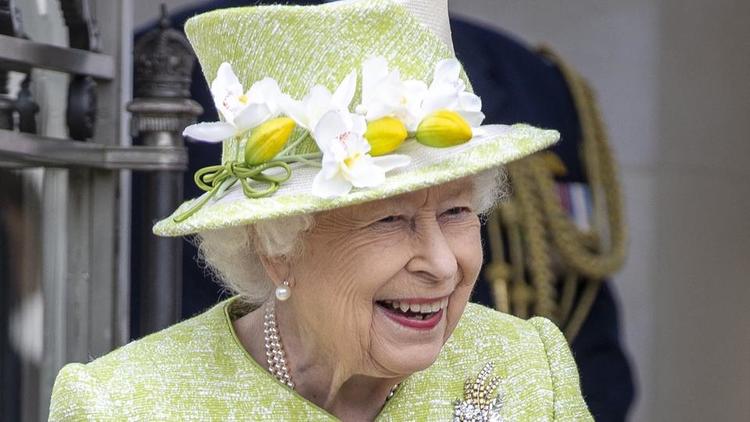 Certains des cadeaux reçus par Elizabeth II ont été exposés au palais de Buckingham en 2017.