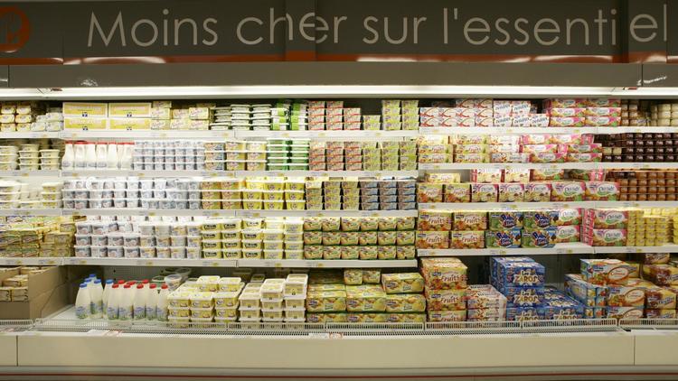 Un rayon frais dans un supermarché [Jean-Pierre Muller / AFP/Archives]