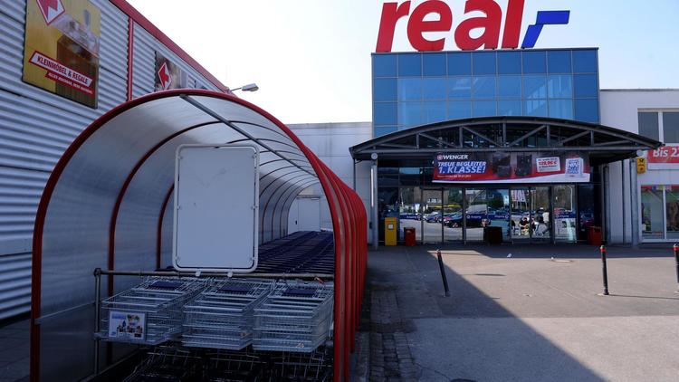 Un supermarché Real [Patrik Stollarz / AFP/Archives]