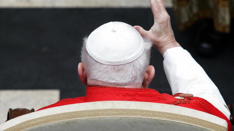 Le pape Jean-Paul II en 2005 au Vatican [Alberto Pizzoli / AFP/Archives]