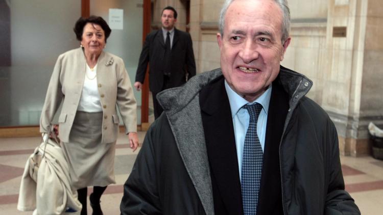 Xavière et Jean Tiberi à leur arrivée le 2 mars 2009 au Palais de justice de Paris [Jacques Demarthon / AFP/Archives]