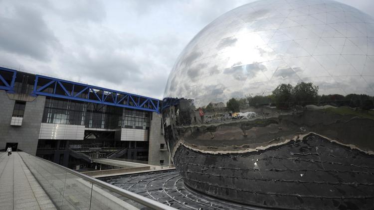 Une vue de la Cité des Sciences et de l'Industre et d la Géode, à La Villette à Paris [Johanna Leguerre / AFP/Archives]