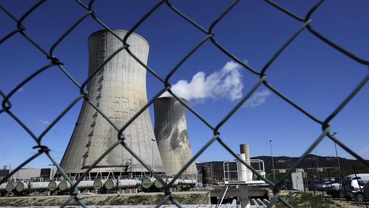 Ni le nombre ni la nature des fissures identifiées en France sur les cuves de réacteurs nucléaires ne sont "comparables" à celles détectées en Belgique à Doel 3, a réaffirmé vendredi l'Autorité de sûreté nucléaire française (ASN).[AFP]