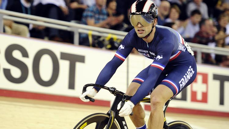 Mickaël Bourgain s'est qualifié pour la deuxième tour du keirin des JO de Londres, mardi matin, sur la piste du vélodrome olympique.[AFP]