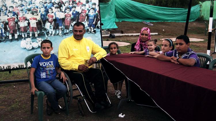Multi-médaillé dans des compétitions arabes et internationales, Khamis Zaqout, athlète palestinien de Gaza, espère ramener de l'or aux jeux Paralympiques qui débutent mercredi à Londres, malgré ses difficultés quotidiennes pour s'entraîner..[AFP]
