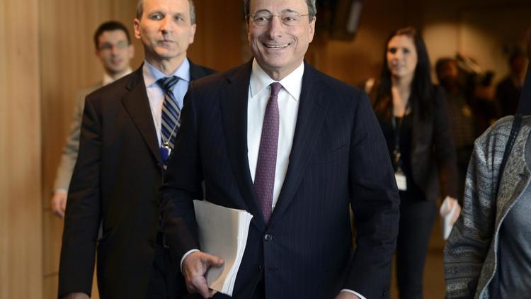 Le président de la Banque centrale européenne (BCE) Mario Draghi au Parlement européen à Bruxelles le 18 février 2013 [Thierry Charlier / AFP]