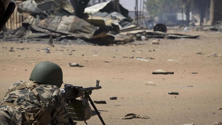 Un soldat malien en position à Gao, le 22 février 2013 [Joel Saget / AFP]