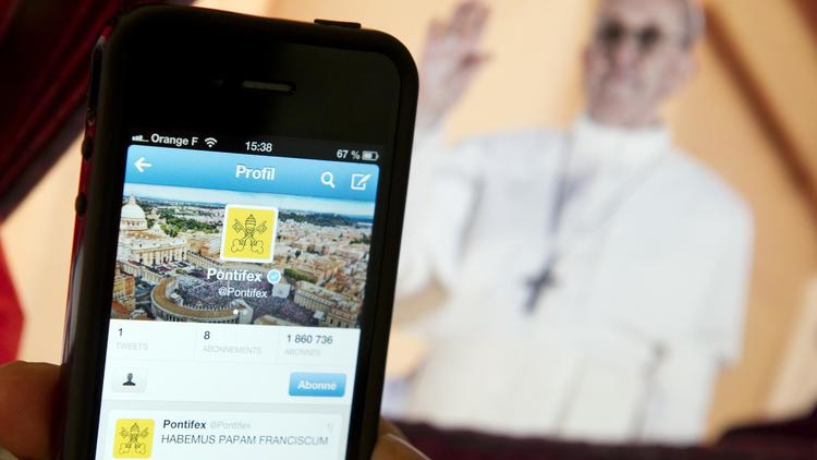 Une vue du compte Twitter officiel du pape François (@pontifex) [Lionel Bonaventure / AFP/Archives]