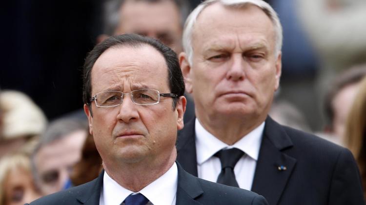 Francois Hollande (g) et Jean-Marc Ayrault, le 11 juin 2013 à Paris [Charles Platiau / Pool/AFP]