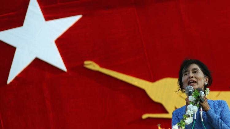Aung San Suu Kyi en campagne