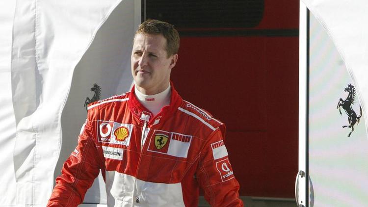 Michael Schumacher en 2006, lors de sa dernière saison chez Ferrari, à l’issue de laquelle il prendra sa retraite, avant un come-back en 2010 au sein de l’écurie Mercedes. 
