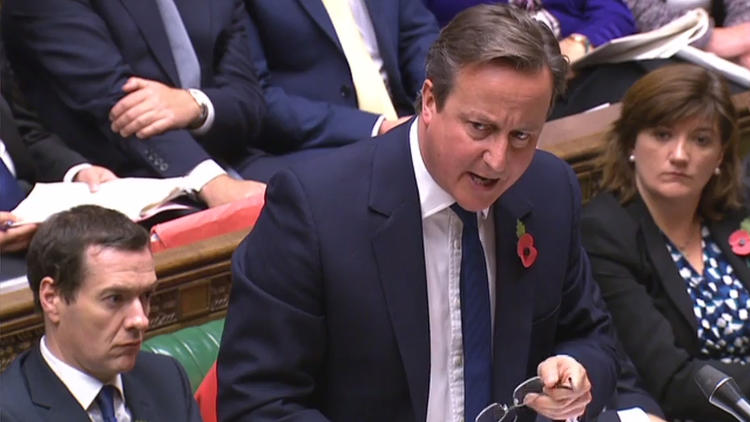David Cameron a annoncé aux députés que les filtres anti-porno seraient maintenus. 