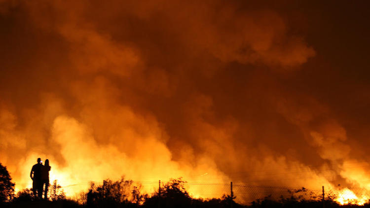 Les incendies qui ravagent la Californie, ici à San Diego, ont déjà détruit 190.000 hectares.