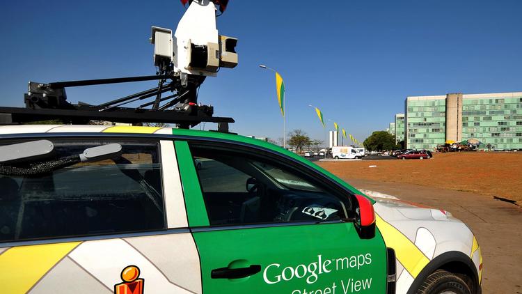 La voiture Google Street view.