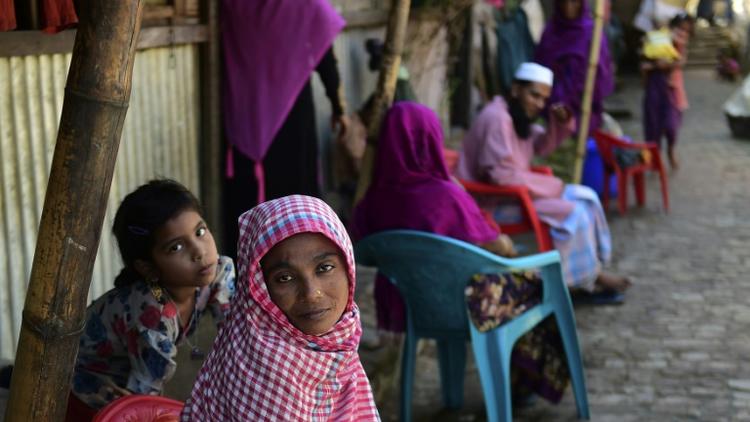 Des réfugiés Rohingyas dans un camp à Teknaf, le 26 novembre 2016 au Bangladesh [MUNIR UZ ZAMAN / AFP/Archives]