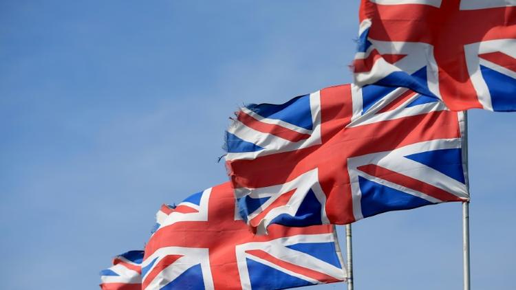Les drapeaux du Royaume-Uni sont hissés , le 18 avril 2019 à Boston ville profondément attachée au Brexit [Lindsey Parnaby / AFP]