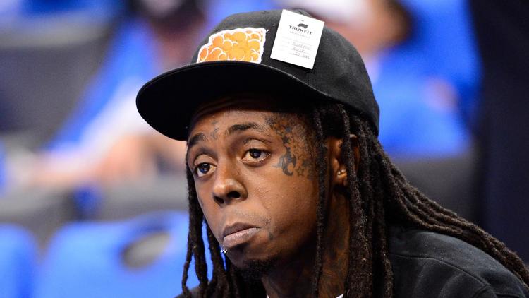Le rappeur américain Lil Wayne a annoncé mettre momentanément sa carrière de rappeur en suspens afin de se concentrer totalement à sa passion pour le skateboard.[GETTY IMAGES NORTH AMERICA]