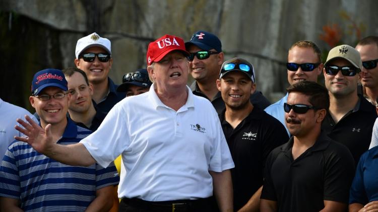 Le président américain Donald Trump dans sa résidence de Mar-a-Lago, en Floride, le 29 décembre 2017 [Nicholas Kamm / AFP]