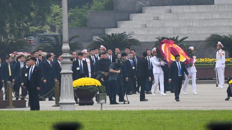 North Korean leader Kim Jong Un visits the Ho Chi Minh mausoleum in Hanoi.  [Noel CELIS / AFP]