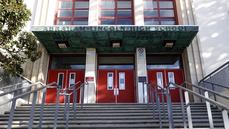 Le lycée Abraham Lincoln de San Francisco fait partie des établissements qui vont devoir changer de nom.