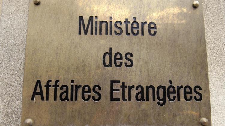 "Sauf raison impérative", le ministère des affaires étrangères recommande aux Français de suspendre tout projet de voyage [Stephane de Sakutin / AFP/Archives]