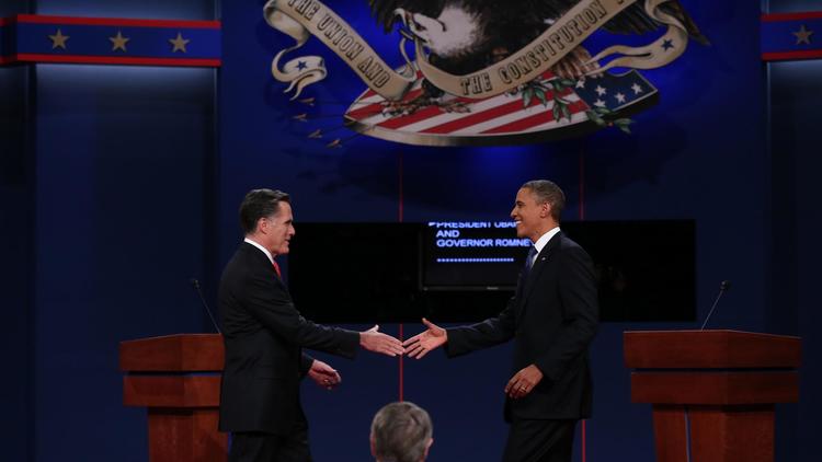 Mitt Romney et Barack Obama le 3 octobre 2012 avant leur premier débat télévisé à Denver [Win Mcnamee / Getty Images/AFP]