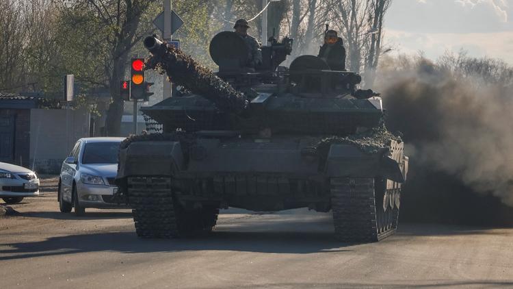Avec la guerre en Ukraine, Moscou et Kiev ont particulièrement augmenté leur budget militaire en 2023