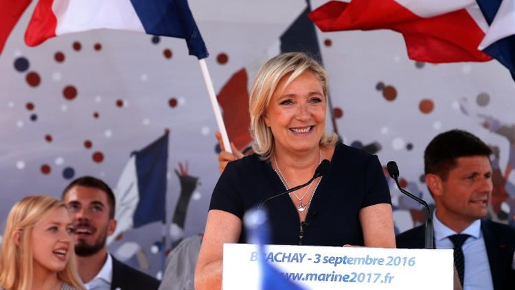 Marine Le Pen, candidate du Front national à la présidentielle, le 3 septembre 2016 à Brachay en Haute-Marne [FRANCOIS NASCIMBENI / AFP]
