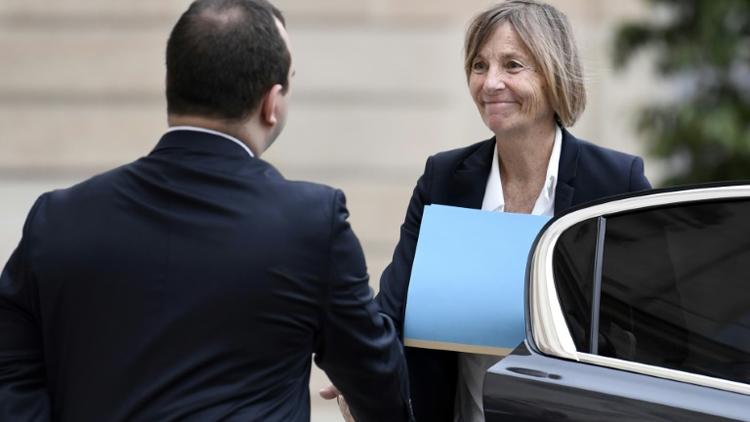 La ministre des Affaires européennes Marielle de Sarnez, le 24 mai 2017 dans la cour de l'Elysée à Paris [STEPHANE DE SAKUTIN / AFP]