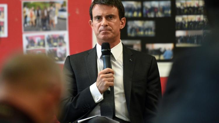 Le Premier ministre Manuel Valls, le 14 novembre 2016 à Croisilles, près d'Arras [DENIS CHARLET / AFP]