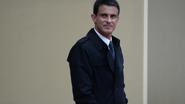 Le Premier ministre Manuel Valls sort de l'Elysée à Paris le 19 mai 2016 [STEPHANE DE SAKUTIN                  / AFP/Archives]