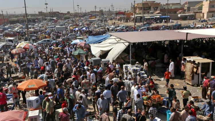 Le marché du quartier Gogjali de Mossoul le 28 juillet 2017 [SAFIN HAMED / AFP]