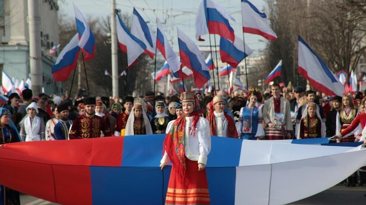 Défilé pour fêter les cinq ans de l'annexion de la Crimée par la Russie à Simféropol le 15 mars 2019 [STR / AFP]