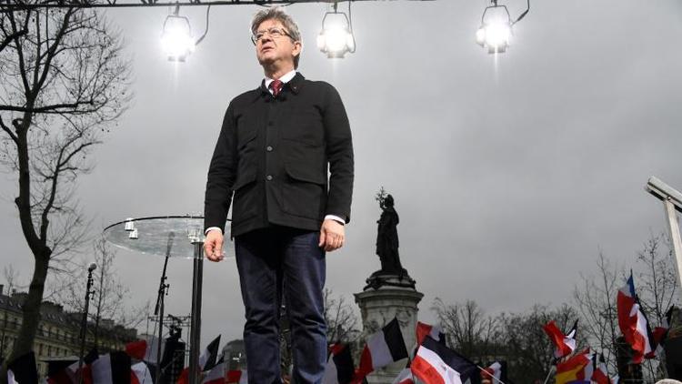 Le candidat de la France Insoumise, Jean-Luc Mélenchon, le 18 mars 2017 lors d'un meeting à Paris [bertrand GUAY / AFP/Archives]