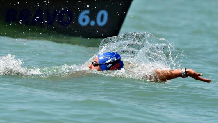 La Française Aurélie Muller lors du 5 km en eau Libreaux Mondiaux de natation, le 19 juillet 2017 à Balatonfüred en Hongrie [ATTILA KISBENEDEK / AFP/Archives]