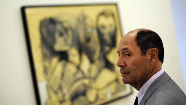 Claude Picasso, le fils de l'artiste, devant une oeuvre de son père lors d'une exposition à Bern [Sebastien Bozon / AFP/Archives]