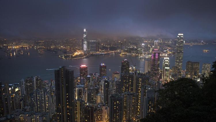 Vue du Pic à Hong Kong surplombant Victoria Harbour le 8 mai 2014 [Alex Ogle / AFP/Archives]