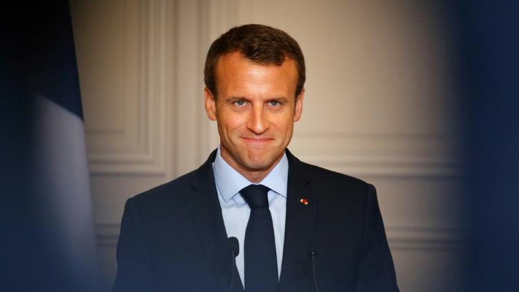 Emmanuel Macron recevra le 17 juillet les dirigeants syndicaux et patronaux [REGIS DUVIGNAU / POOL/AFP/Archives]
