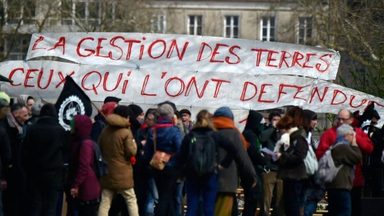 Rassemblement à Nantes d'anciens opposants au projet d'aéroport de Notre-Dame-des-Landes, le 19 mars 2018 [LOIC VENANCE / AFP]