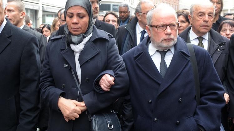 Latifa Ibn Ziaten, la mère d'une victime de Merah, et Samuel Sandler, père et grand-père de trois autres victimes, le 17 mars 2013 à Toulouse  [Eric Cabanis / AFP/Archives]