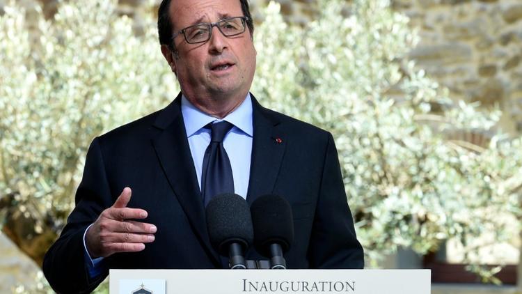 François Hollande inaugure l'hôtel de luxe "Etoile de Pompadour" à Arnac-Pompadour, le 11 août 2016 [Mehdi FEDOUACH / AFP/Archives]