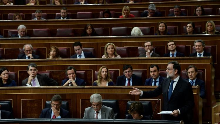 Le Premier ministre espagnol Mariano Rajoy devant les députés, le 25 octobre 2017 à Madrid [PIERRE-PHILIPPE MARCOU / AFP]