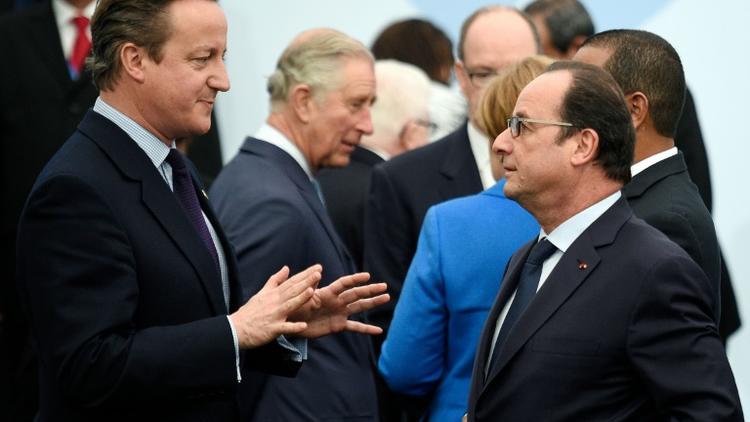 Le Premier ministre britannique David Cameron et le président  François Hollande le 30 novembre 2015 au Bourget [MARTIN BUREAU / POOL/AFP/Archives]