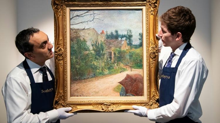 "Le Jardin de Pissarro", une toile méconnue de Paul Gauguin photographiée le 14 février 2019 à Paris, sera cédée aux enchères à Paris le 29 mars [BERTRAND GUAY / AFP]