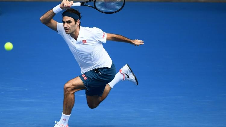 Le Suisse Roger Federer face au Britannique Daniel Evans au 2e tour de l'Open d'Australie, le 16 janvier 2019 à Melbourne [Jewel SAMAD / AFP]