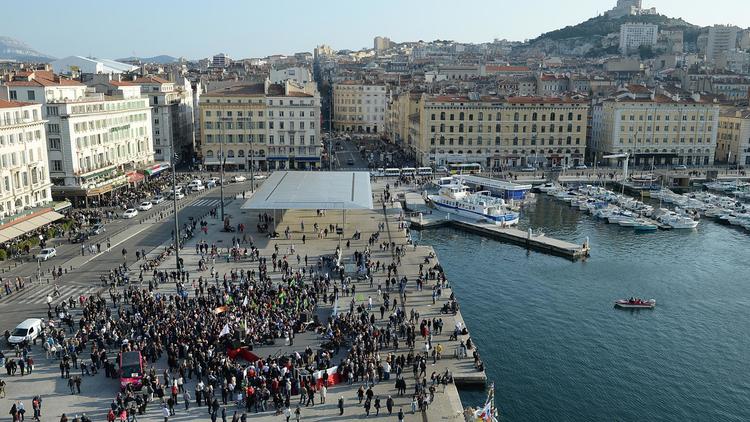 Vue générale du vieu port de Marseille et de Notre Dame de la Garde à Marseille, le 9 mars 2014 [Boris Horvat / AFP/Archives]