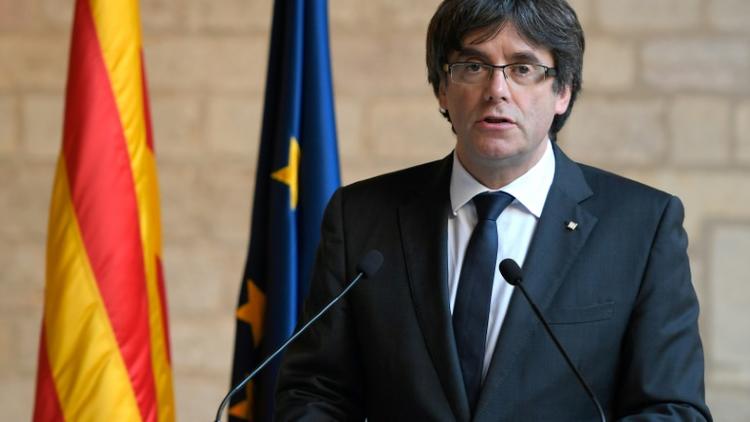Le président de la Catalogne Carlos Puigdemont le 26 octobre 2017 à Barcelone [LLUIS GENE / AFP/Archives]