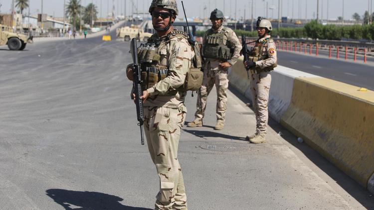 Des soldats d el'armée irakienne à Bagdad, le 24 juin 2014 [Ahmad al-Rubaye / AFP/Archives]