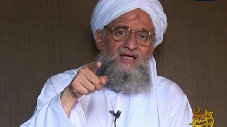Le chef d'Al-Qaïda Ayman al-Zawahiri le 4 octobre 2009 dans un lieu inconnu [ / SITE Intelligence Group/AFP/Archives]